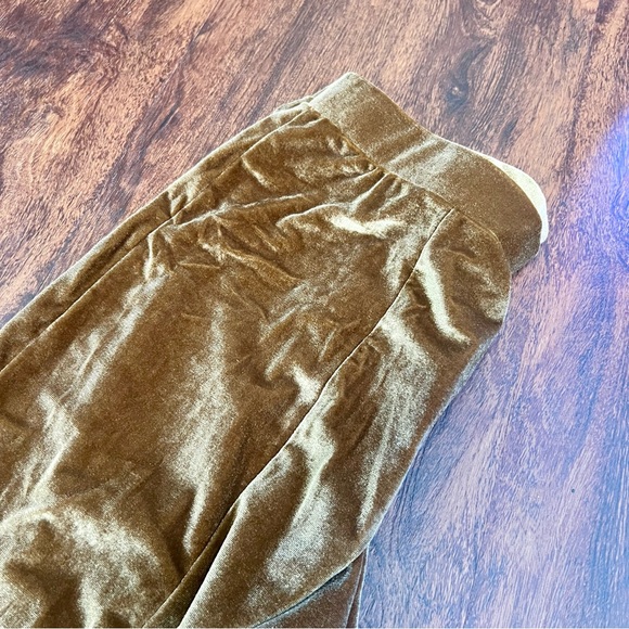 NWT Luukse Flared Velvet Pants - XL - Picture 4 of 5